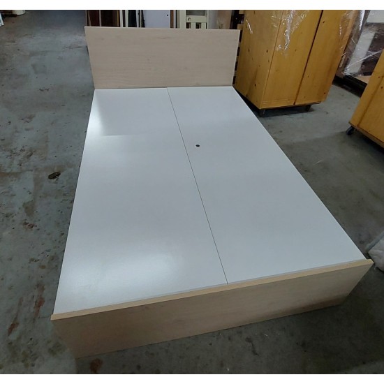 4-foot double bed (75% new)