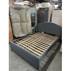 4呎半雙人床 (70%新)