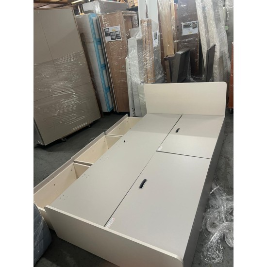 新淨三尺半床 (75%新) 己售 SOLD