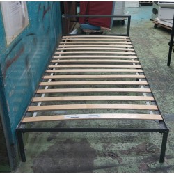三尺鐵床架  (70%新)