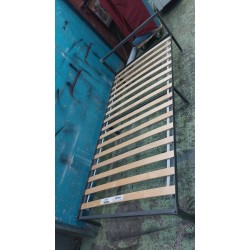 三尺鐵床架  (70%新)