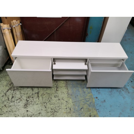 six-foot TV base cabinet (80% new) (已售/SOLD) 