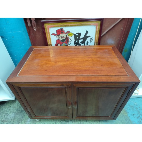 花梨儲物櫃