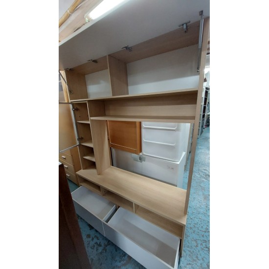 5-foot TV cabinet (70% new)