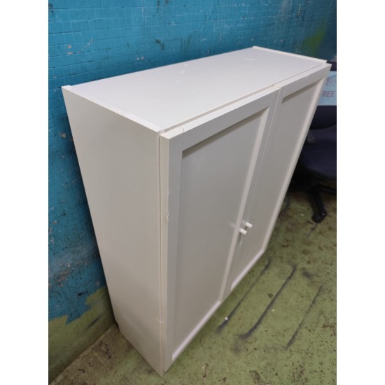 Pure white locker (70% new) - 己售 (SOLD)