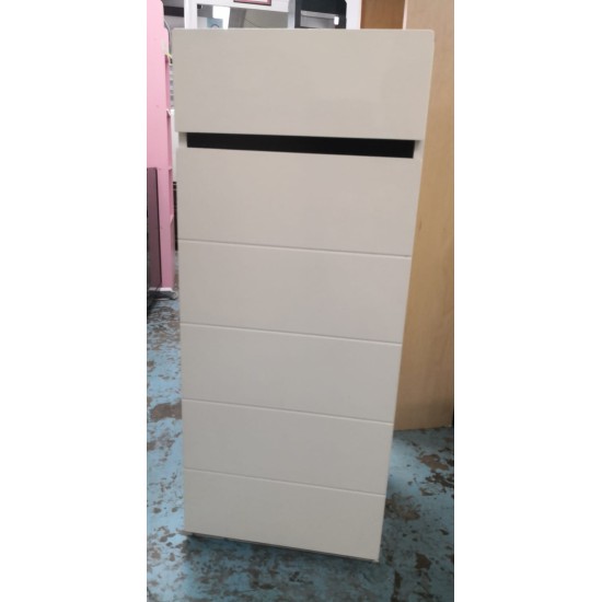 儲物櫃(70%新) SOLD/已售