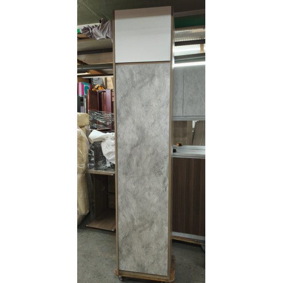 訂造高身櫃(80%新)