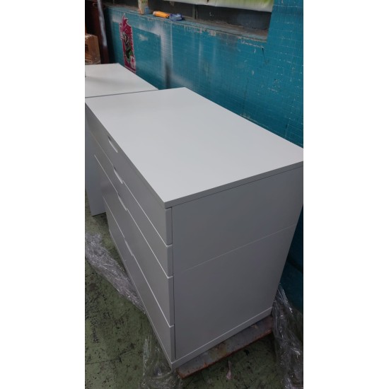 純白四桶櫃(75%新)