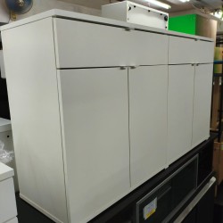 靚白儲物櫃(75%新)SOLD/已售