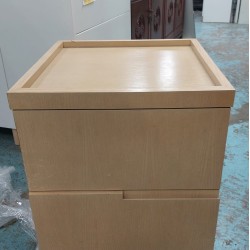 訂造床頭櫃 (70%新)