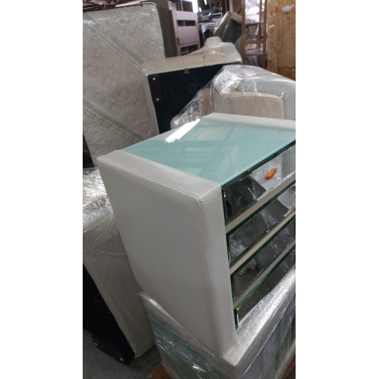 玻璃兩桶櫃 (65%新)////售罄