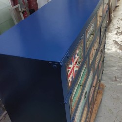 懷舊特色桶櫃(75%新)