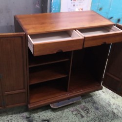 實木儲物櫃(70%新)