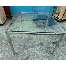 不鏽鋼腳茶几 (75%新)