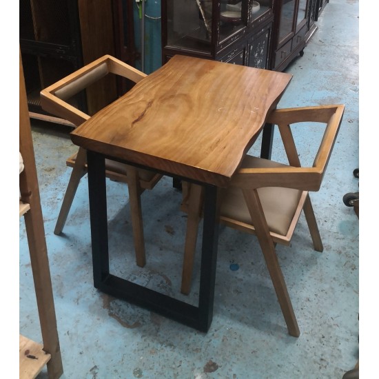 Beautiful solid wood one chair and two chairs (70% new)
