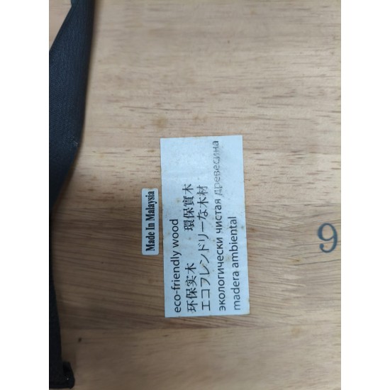 馬來西亞製實木開合餐枱 (70%新)