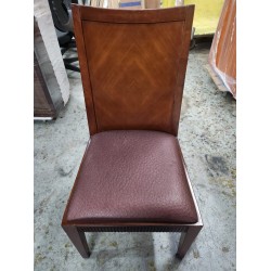 實木皮餐椅兩張 (70%新)