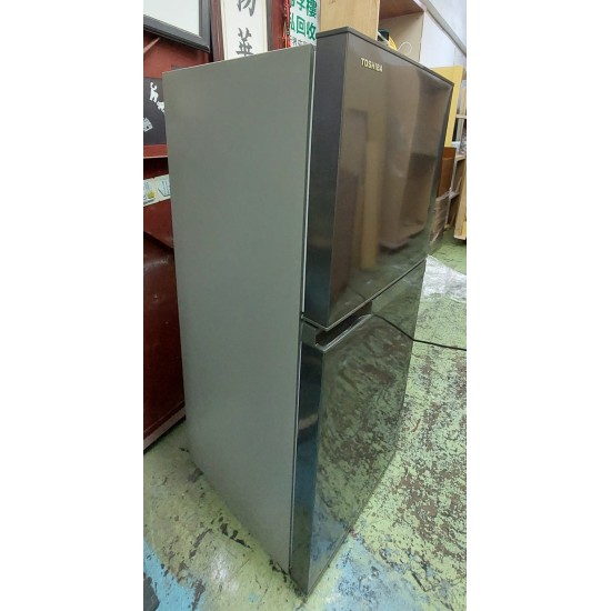 Toshiba double door refrigerator (70% new)