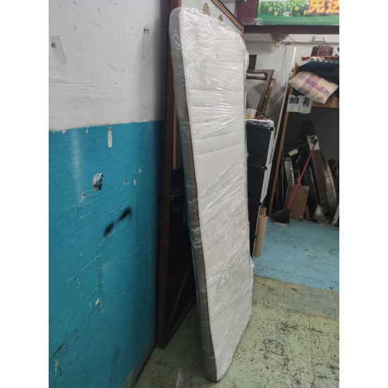 Folding Mattress (4-feet) (70% NEW)