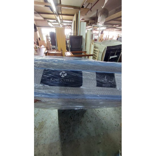 Beautiful three-foot mattress (75% new)/////SOLD