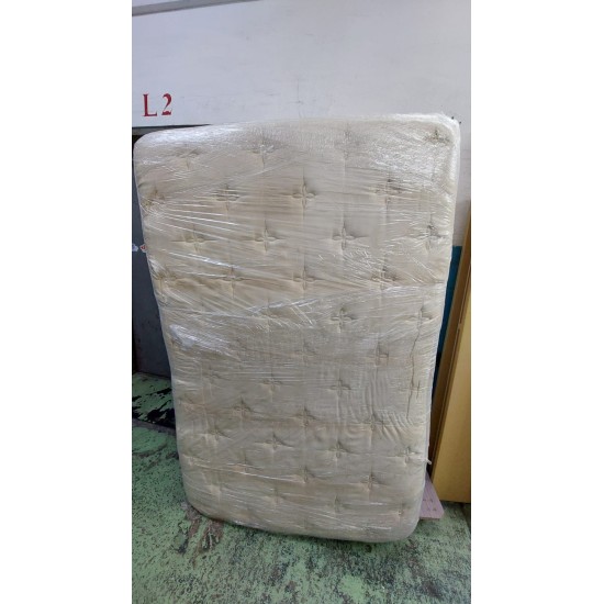 4-foot mattress (70% new)