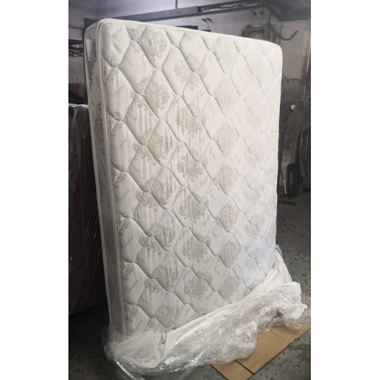 4.5 feet mattress (70% new)