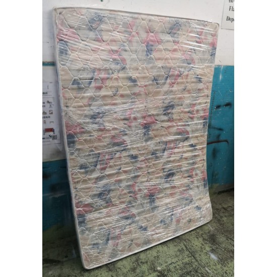 四尺半床褥(70%新)//////售罄