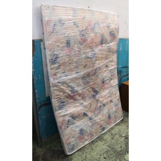 四尺半床褥(70%新)//////售罄