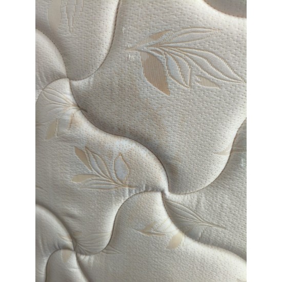 三尺床褥有漬(65%新)SOLD/已售