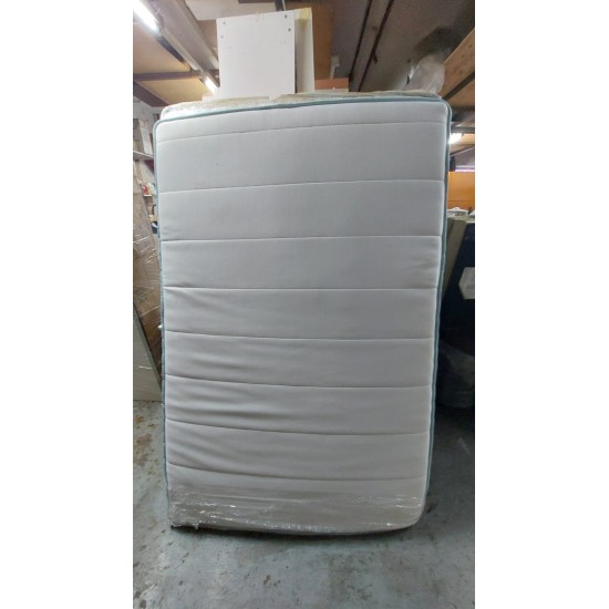 新淨四尺床褥(75%新)SOLD/已售