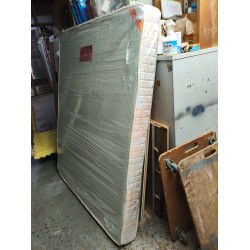 五尺床褥 (75%新)