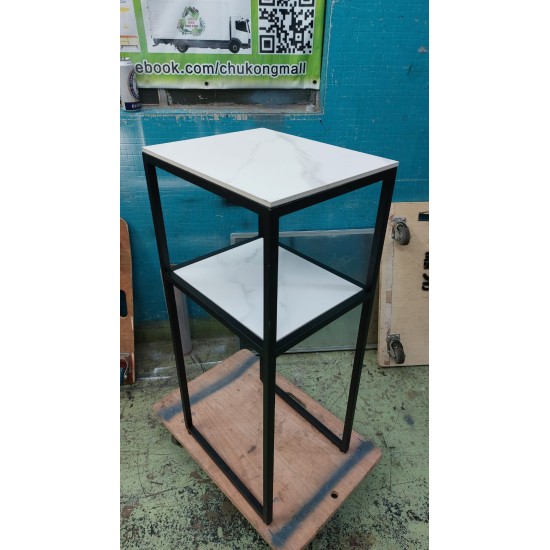 花几(70%新) 己售 sold