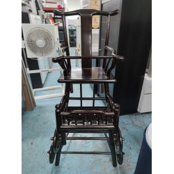 中式實木特色嬰兒車 