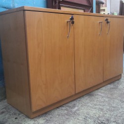 辦公室櫃 (key)(70%新)