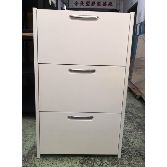 鞋櫃(70%新) 己售 SOLD