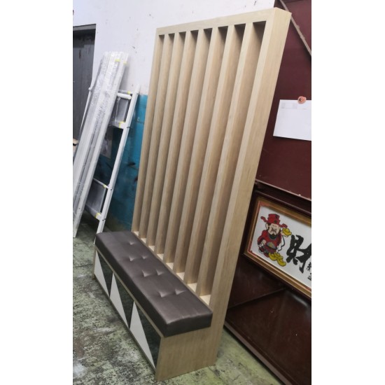屏風換鞋儲物櫃(75%新)
