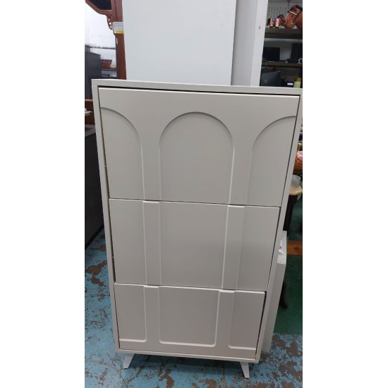 兩尺薄身鞋櫃 (65%新)///////售罄