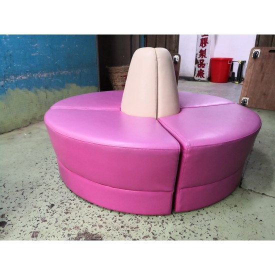 Pink Round Sofa (70% New)