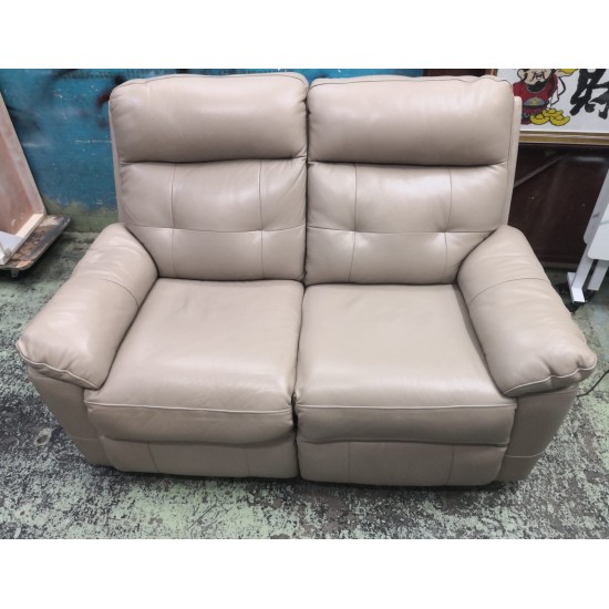 芝華士電鉸皮梳化(80%新)  己售 SOLD 