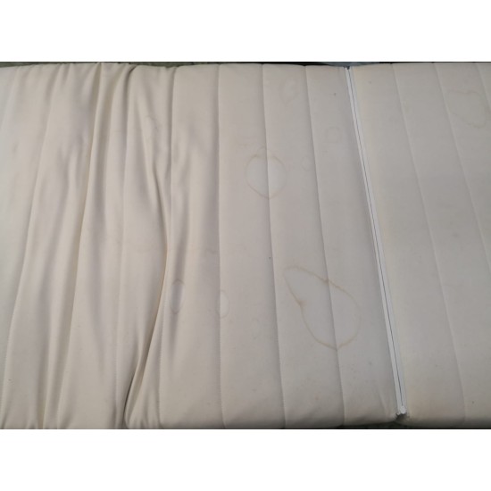 實用梳化床 有漬(55%新)  己售 SOLD 