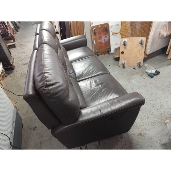 Zimani Electric Leather Sofa (65% new)