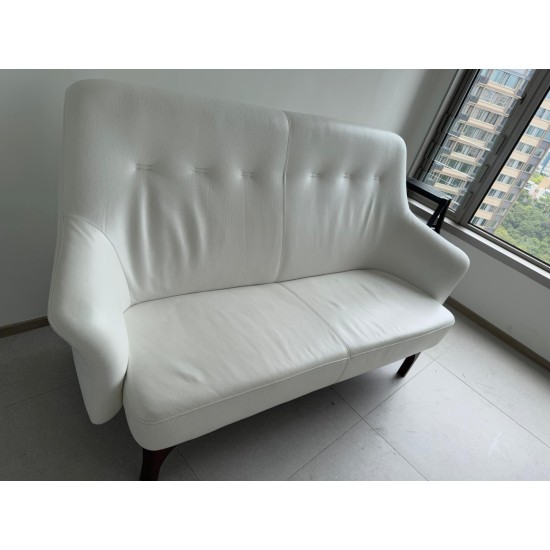 茲曼尼梳化(75%新) 己售 SOLD