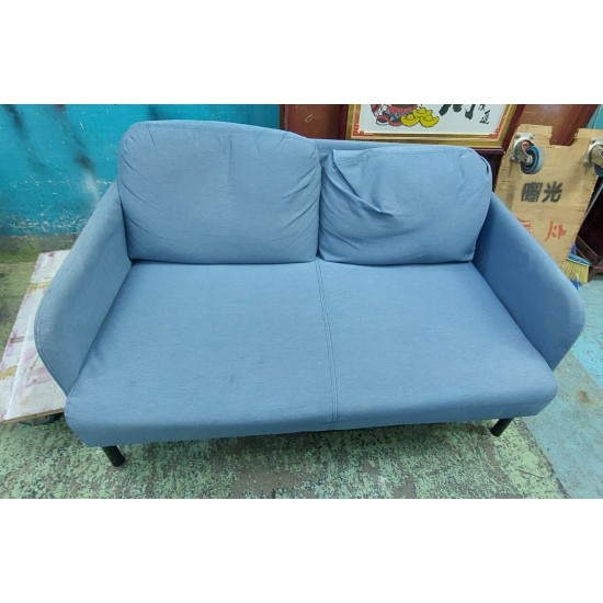 4-foot fabric sofa (70% new)