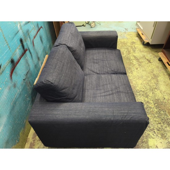 新淨布藝梳化(70%新) 己售 SOLD