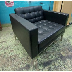 單座皮梳化 (70%新)