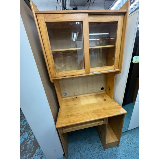 松木書枱 (65%新) 己售 SOLD