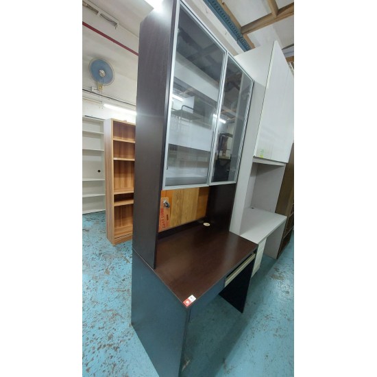 Red Apple 3-foot Computer Desk (70% new)