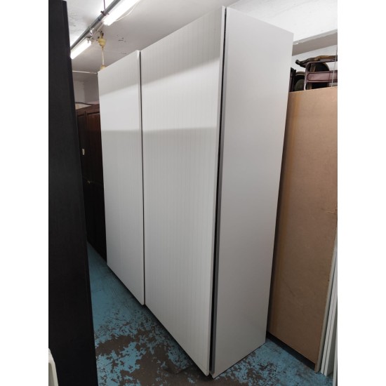 Large wardrobe (75% new)