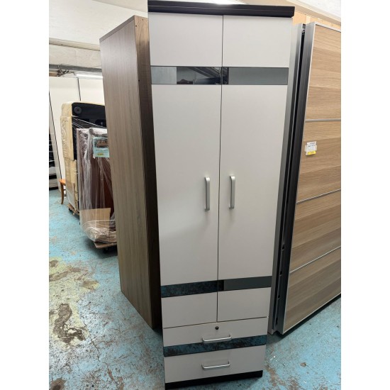 實用兩尺衣櫃(70%新)