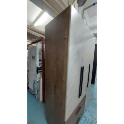 靚料四尺衣櫃(75%新)//////售罄